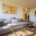 Villa Oak Windows & Wood *