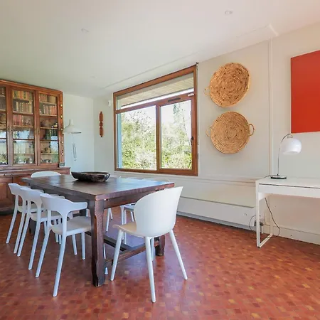 Oak Windows & Wood *