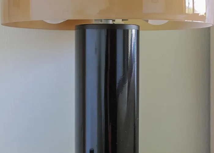 Βίλα Oak Windows & Wood Αλμπί