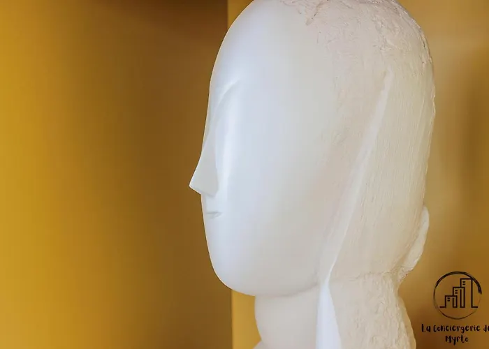 Oak Windows & Wood * Αλμπί