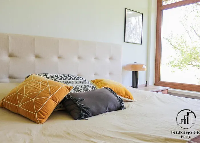 Oak Windows & Wood *