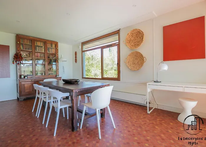 Oak Windows & Wood *