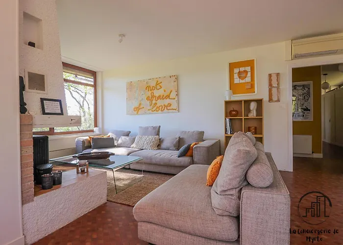 Oak Windows & Wood *